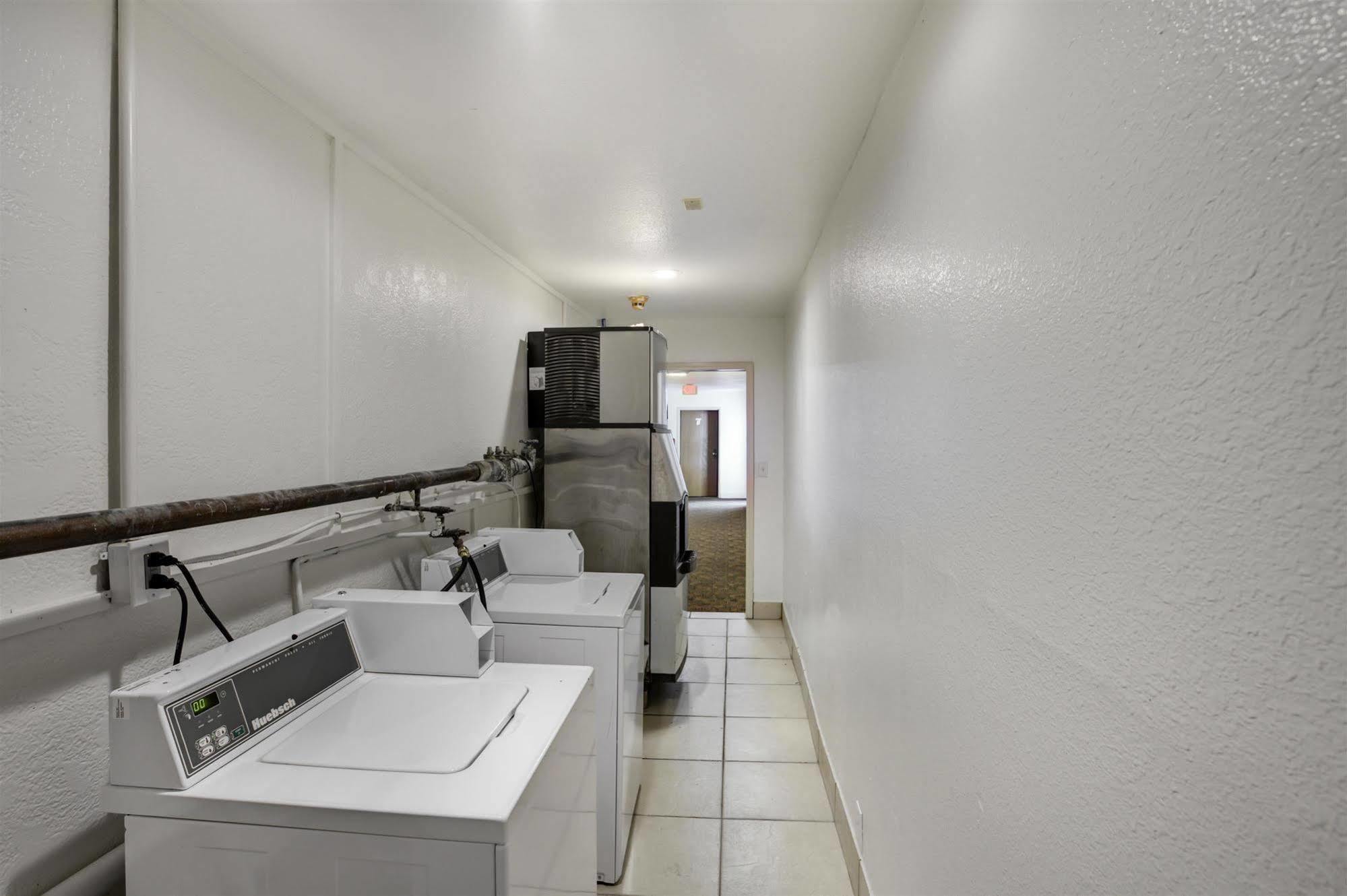 Motel 6-Dallas, Tx - South Exterior photo