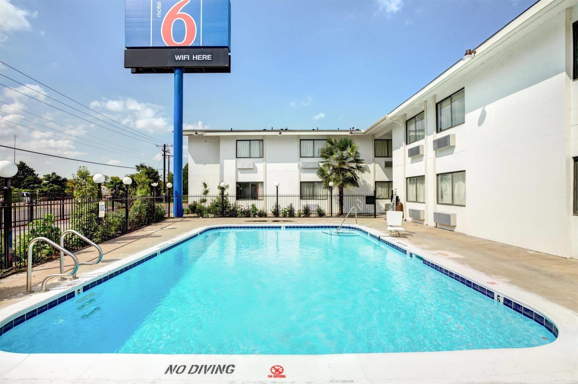 Motel 6-Dallas, Tx - South Exterior photo